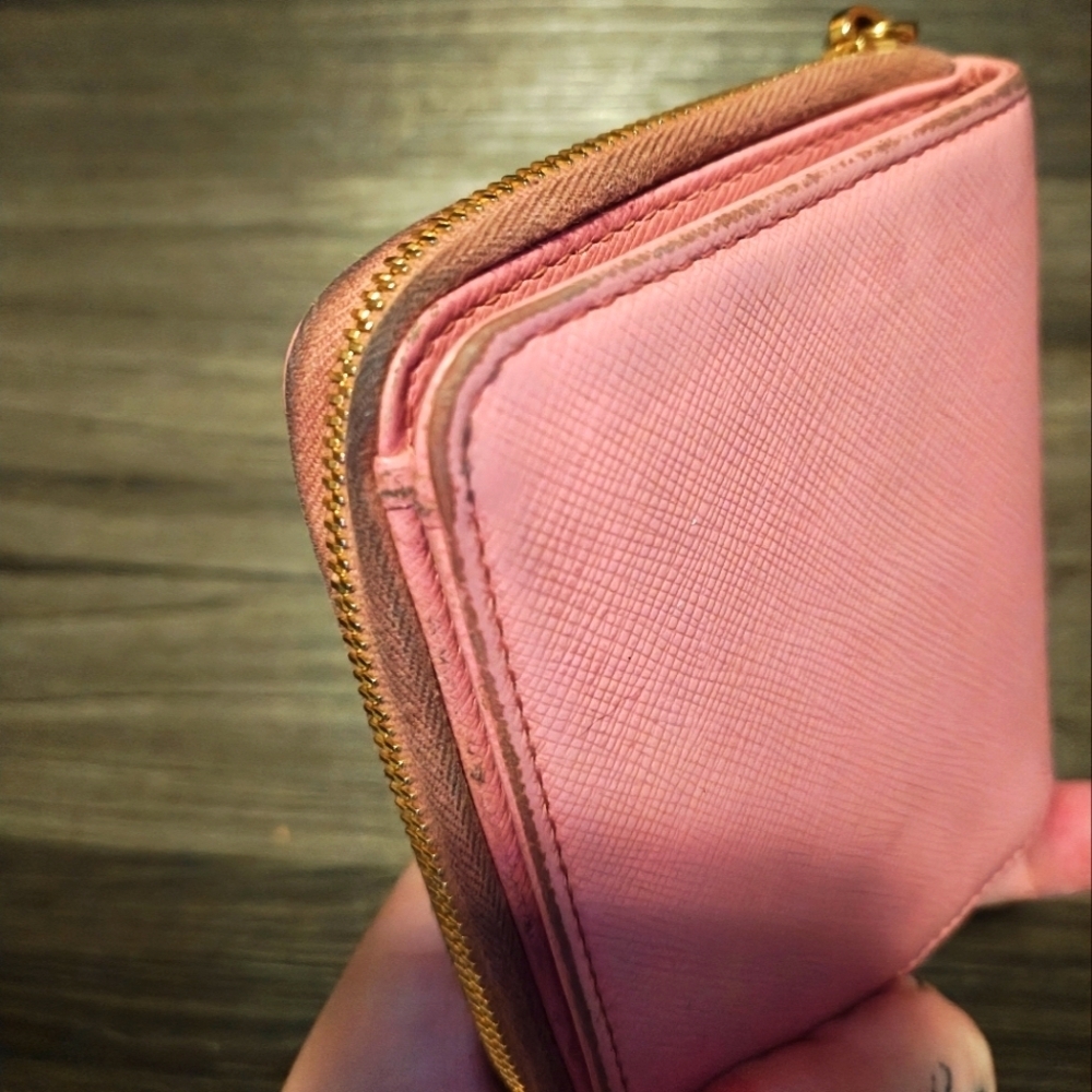 Prada Saffiano Lux Leather Compact Wallet - Picture 9 of 12